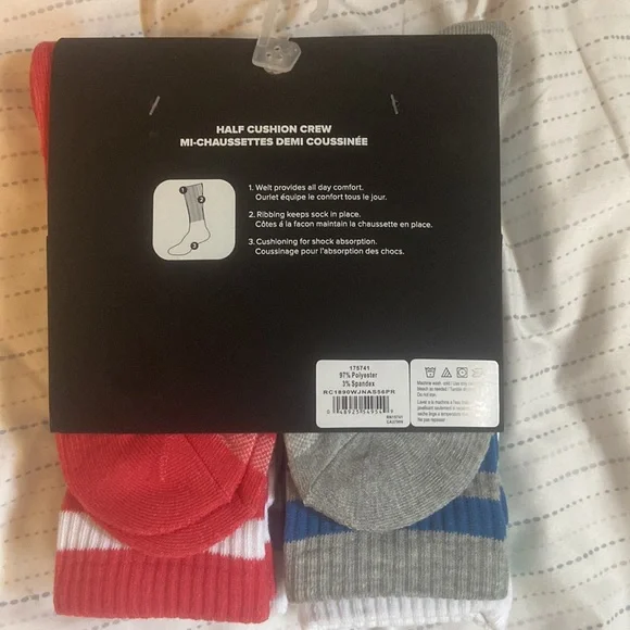 Convers socks size 4-10 - Picture 2 of 2